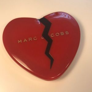 Marc Jacobs red heart shaped compact mirror